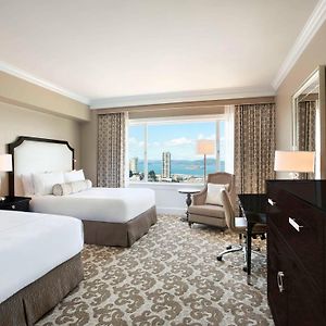 Signature Queen Room Two Queen Beds Bay View Hearing Accessible